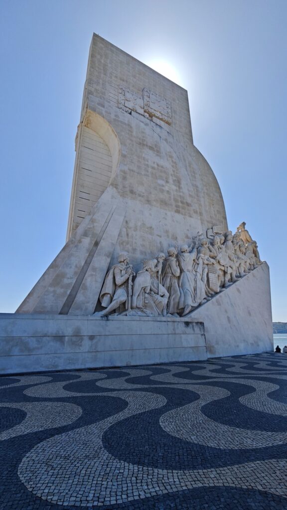 pomnik odkrywców w Lizbonie
